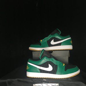 Air Jordan 1 Low SE 'Christmas'